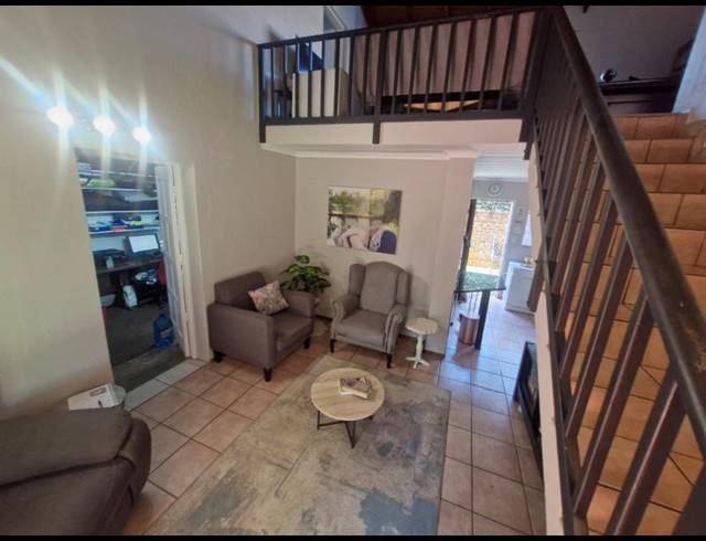 3 BEDROOM HOUSE FOR SALE IN MAGALIESKRUIN